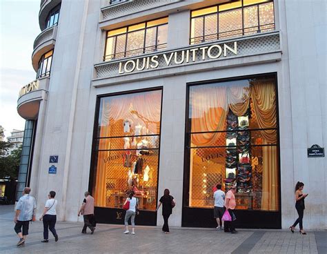 paris louis vuitton bag|louis vuitton paris store website.